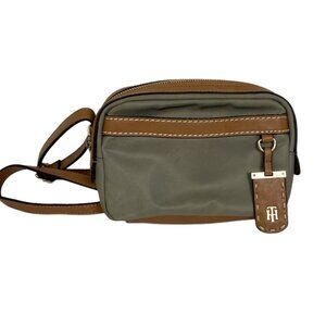 Tommy Hilfiger Julia 3-In-1 Convertible Belt Bag Green Brown Leather Purse Fanny